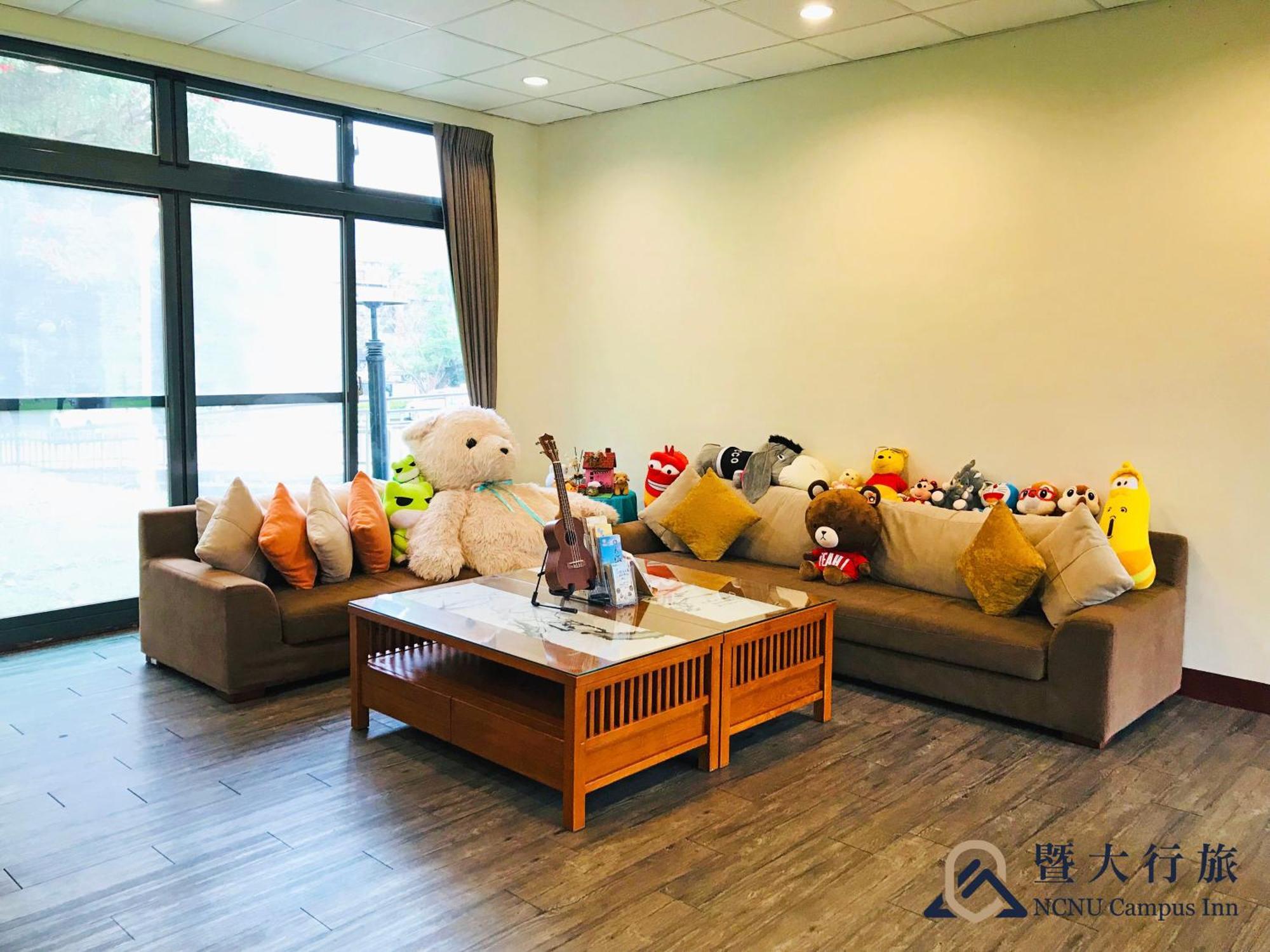 Ncnu Campus Inn暨大行旅 Пули Экстерьер фото